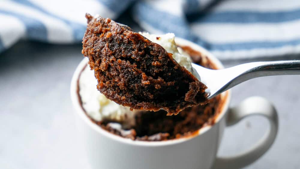 Spice_Bangla's tweet photo. 1-Minute Microwave Chocolate Brownie Recipe(Eggless) https://t.co/etqzLQuBMo