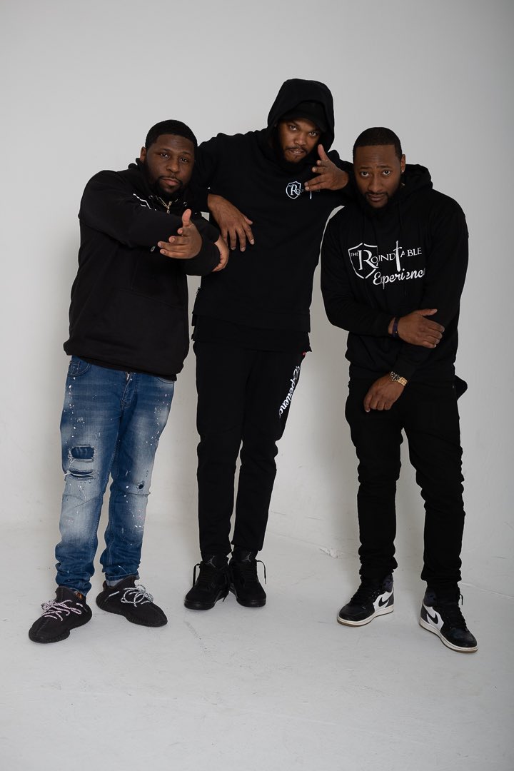 BENSWAYZE2's tweet image. GOTTA TEAM FULL OF DAY ONES 💯💯💯💪🏾💪🏾💪🏾💪🏾
Fuckk I look like caring who Likes Me and Who Don’t 🤣🤣🤣🤣🤣 #ROUNDTABLE #LOOPSQUAD