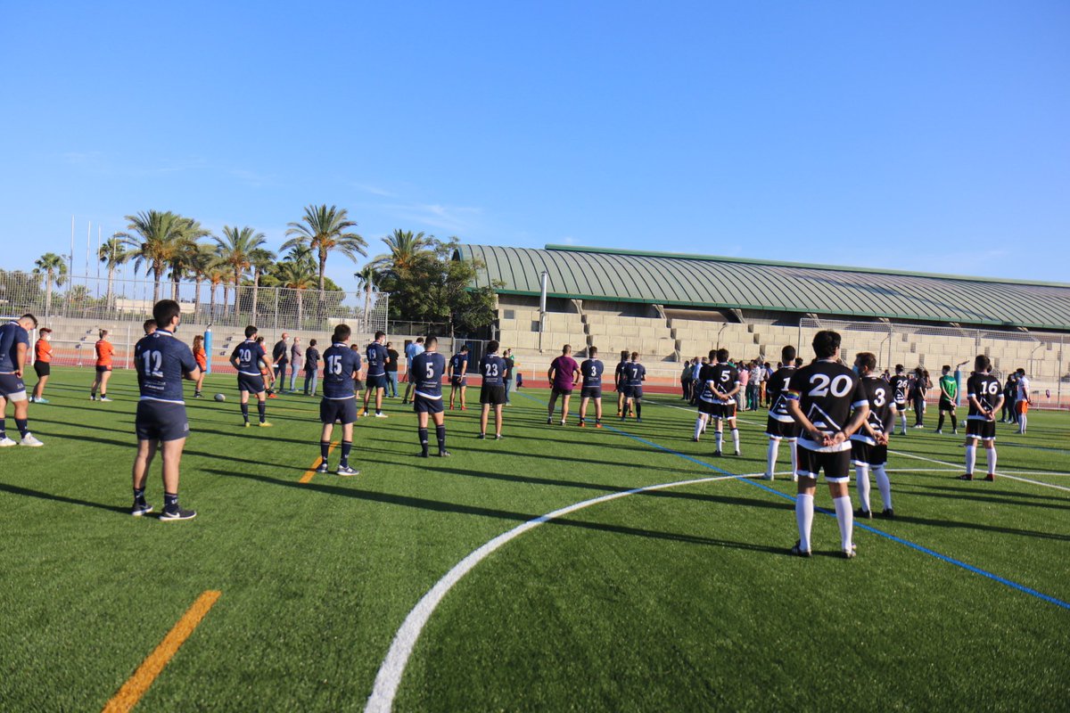 Hoy hemos inaugurado las nuevas instalaciones de #fútbol ⚽️ #rugby 🏈 y #atletismo 🏃‍♂️de la <a href="/UA_Universidad/">Universidad de Alicante UA</a> y las hemos probado 🙃
Ya no hay excusa 😉, nuestros equipos cuentan con instalaciones homologadas de última generación para competir. Ahora a disfrutarlas