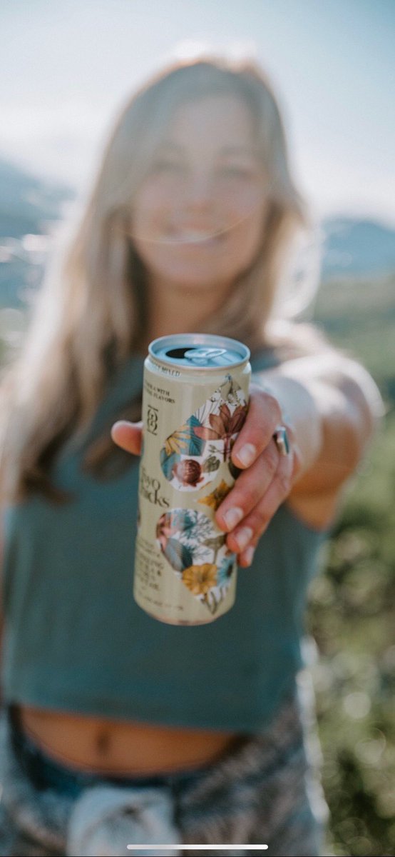 TwoChicksDrinks's tweet photo. A well-deserved treat after our customersβ cross-country road trip. We hope you all had a blast β cheers! π₯ #TwoChicksCocktails #RoadTrip #ReadyToDrink #LovinglyMixed β¨ https://t.co/5Mfq13J7Zu