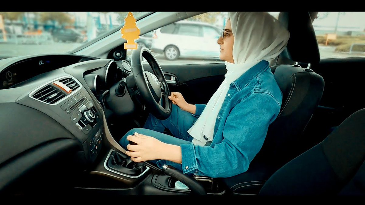 iqratehreemikki's tweet photo. It has been a long time since I wanted to make some content just to express my thoughts and feelings in these challenging times. I'm sharing the video in this thread. Feel free to share. 💕

#vlogsbyikki #iqratehreem #COVID19 #thursdaymorning #coronavirus #Isolation #Trending https://t.co/H0H11DKbmY