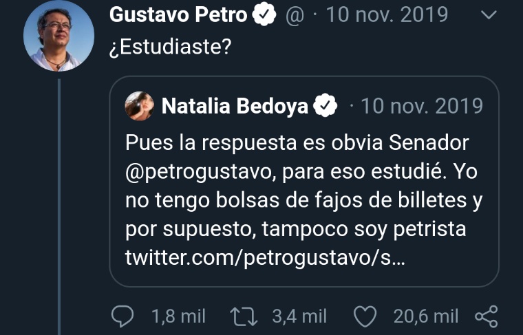 Pelicolombianas's tweet photo. Vamos a hacer un hilo de #PeinadasÉpicas.

Comienzo yo con una de @petrogustavo https://t.co/4pF9UqacIC