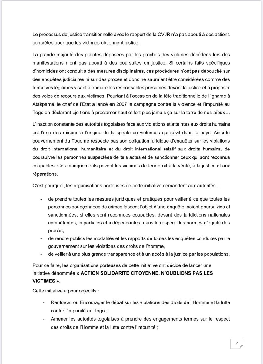 FrontC_TGDebout's tweet photo. Déclaration liminaire : lancement de l’initiative «Action Solidarité Citoyenne, N’oublions pas les victimes».«Ma bouche sera la bouche des malheurs qui n’ont point de bouche, ma voix, la liberté de celles qui s’affaissent au cachot du désespoir» Aimé Césaire. #Togo #Africa #ODDH https://t.co/oQ9GTGpg4L