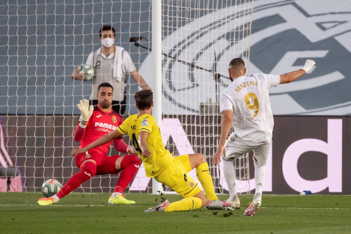 Et voilà le 20e but de Monsieur <a href="/Benzema/">Karim Benzema</a> !⚽🙌💜

#RealMadridVillarreal