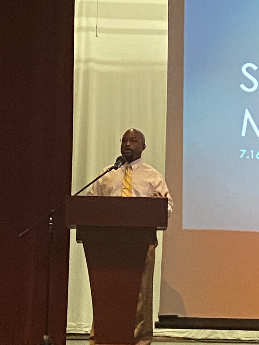 Anita Tucker tweet media