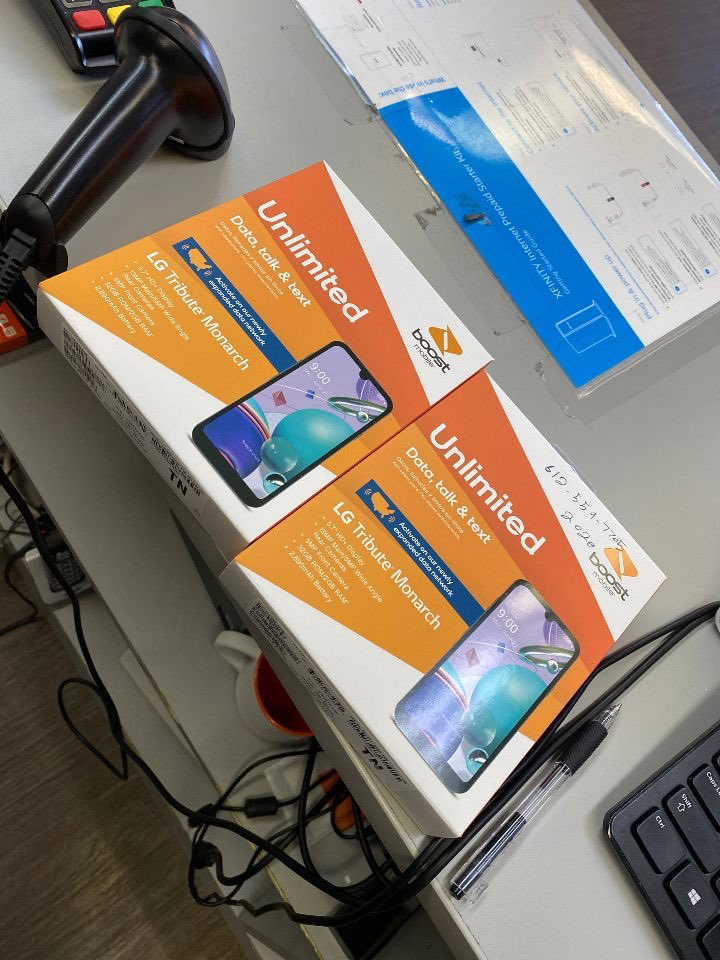 Tony at new hope store on fire!!! With new $HRINK-IT! Plan, and watch your bill shrink to $35/month after just 6 on-time payments. Also get a free LG K51 phone when switch your company. To Boost Mobile <a href="/RyanMaierMN/">Ryan Maier</a> <a href="/dish/">DISH</a> <a href="/DeVriesPaul/">Paul DeVries</a> <a href="/KarlaOre17/">Karla Ore</a> @Dk1team1dream