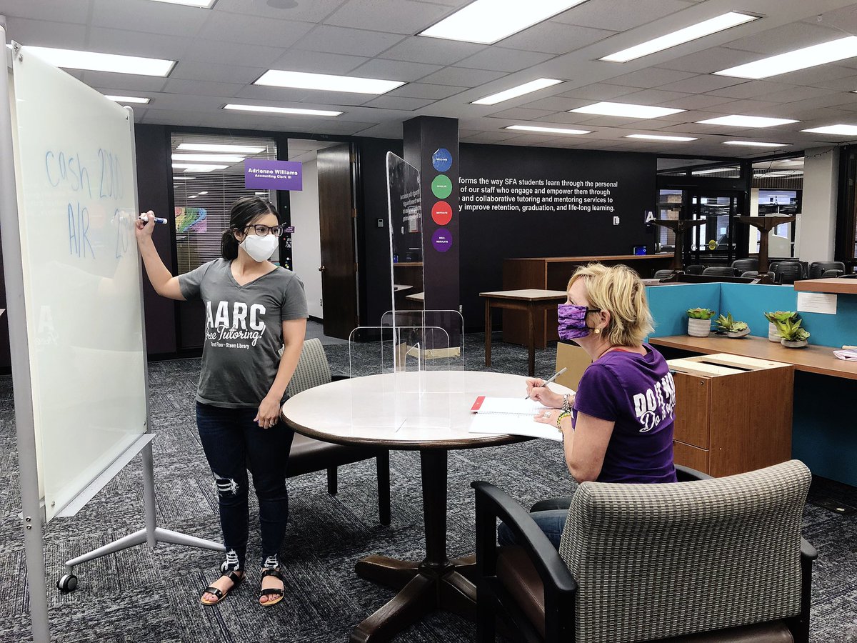 M.E. McWilliams and Adrienne Williams demonstrate how students can receive @SFA_AARC tutoring this fall.
 
Face coverings must be worn, and a plastic barrier will be used. Also, tables will be spaced to allow for physical distancing.
 
#LumberjacksFLEX | sfasu.edu/fall2020
