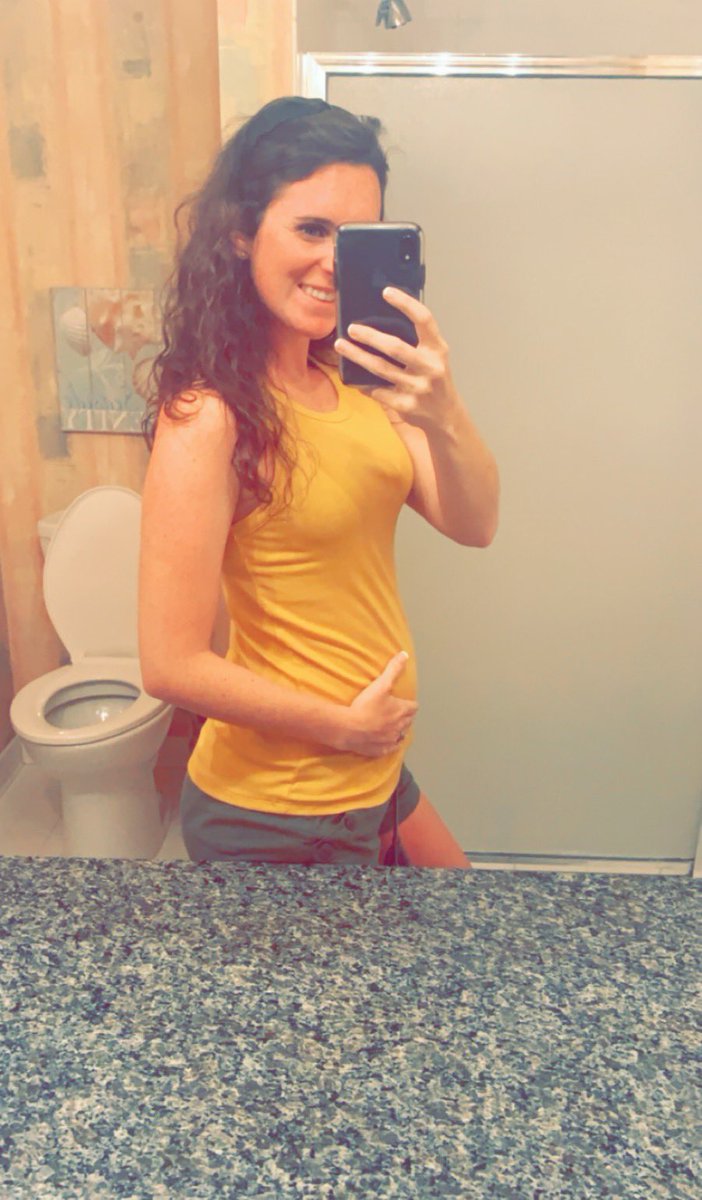 Sammy_M96's tweet photo. Only a few days late, but we are officially half way to meeting our boy 🥺🥰 https://t.co/6YtRlpJAfg