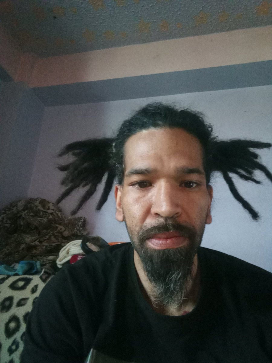 jus_blazed911's tweet photo. #dreadicated #knotnation #greatlocs #dreadication happy Thursday. Stay safe https://t.co/NvfOAvMvzu
