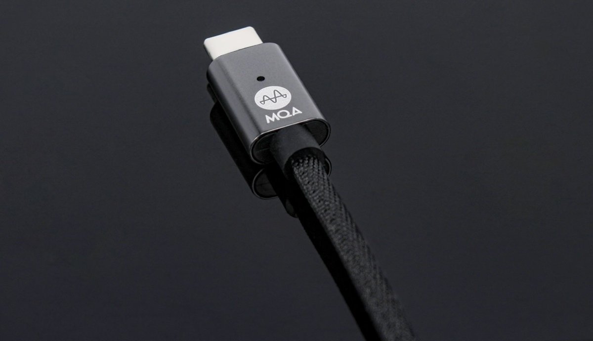 buzzdotie's tweet photo. TECH Review: @zorlooaudio Ztella USB DAC (with built-in MQA renderer for @TIDAL Masters) https://t.co/BPeQA0weF8 https://t.co/ICdZwh4xyC