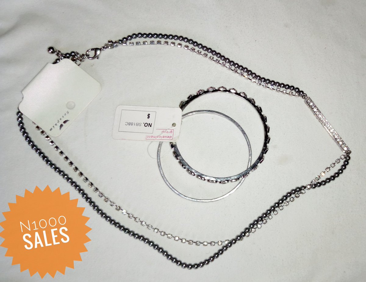EnhakkorePlace's tweet photo. #NightMarket Grab any of this lovely non tarnish jewelries for N1000 only.
Retweet for extra discount 😁
Send me a chat with your order
https://t.co/XxDPgebe4i
#NIGHTMARKETWITHDAMMYB 
#nightmarketbydammy 
#enhakkoreplace
#smallbiz #jewellery #fashionblogger https://t.co/hslhEJnJR5