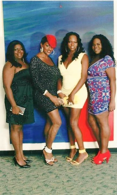 In Atlanta with my girls back in the day. #TBThursday https://t.co/mwM18N7kSJ<a href="/tag/tbthursday"class="tags">#TBThursday</a>