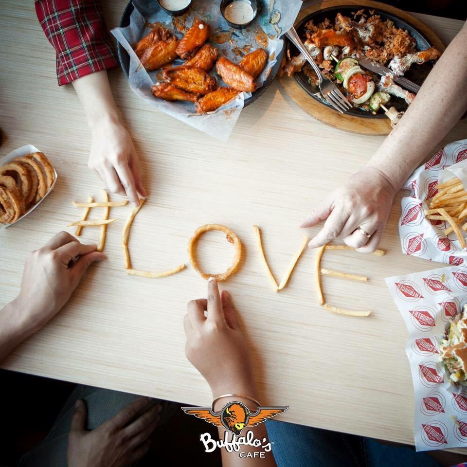 BuffalosRome's tweet photo. 🎶 All you need is love.... and Buffalo’s. 🎶 😉 
#Love
#MyBuffalosCafe https://t.co/lqwIC94fag