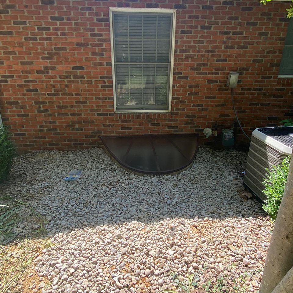 AquaLockIt's tweet photo. 2 more #Egress windows installed!  #waterproofing  https://t.co/OvtLKfomwF https://t.co/nFQ580NK4z