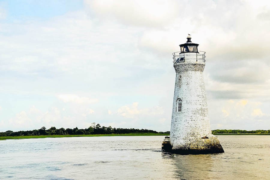 Savannah Bucket List: 40 Fun Things To Georgia’s Historic City dlvr.it/RbmZmW