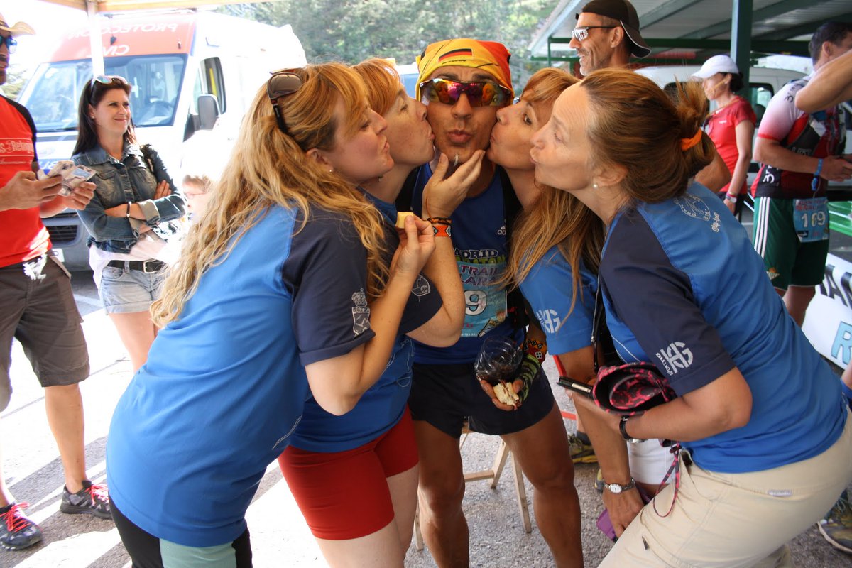 jlbasalo's tweet photo. 📣#TP2020 🏔 Sáb17/07
▶️ #NoTendremos
🏁 #META 🥇#Medalla
👩👩👧#Voluntarios🌭#Avituallamientos
▶️#SiTendremos 🤟
🤣#Sonrisas y #Felicidada ☀️ #SOL
🏃♂️ #Tiempo para compartir con los👨👨👧👧#Amigos
🤪Trote #Solidario @bancoalimadrid
LINK Colabora https://t.co/seWI0nR4Bx 🥖🍔🍶🥣 https://t.co/ReN8n02TZD