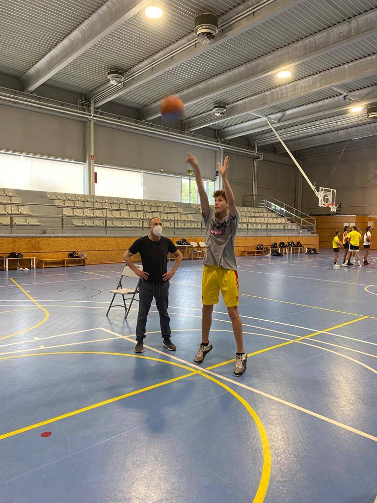 Club Basquet Tona tweet media