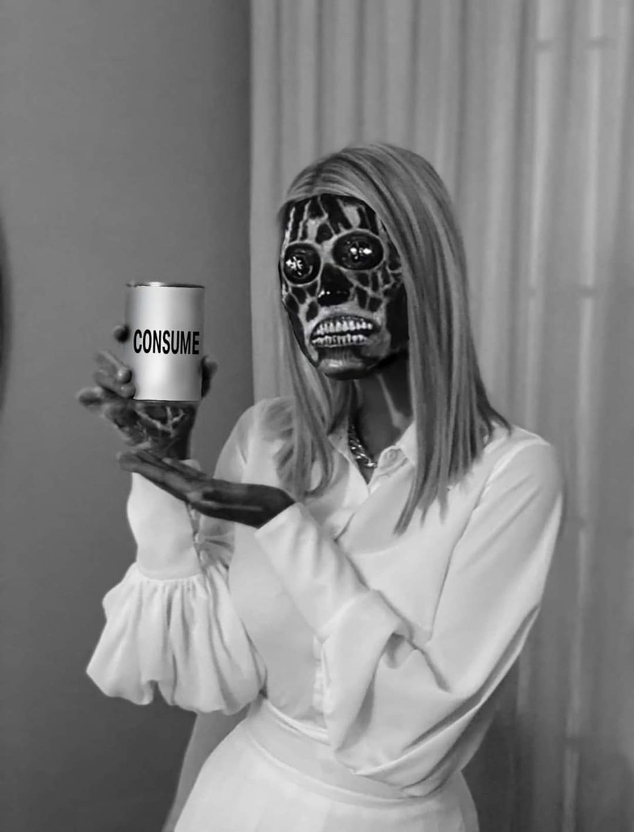 SUBVERTreality's tweet photo. Obey. Consume. Endorse your god.
#goya https://t.co/dv1n42K2bO