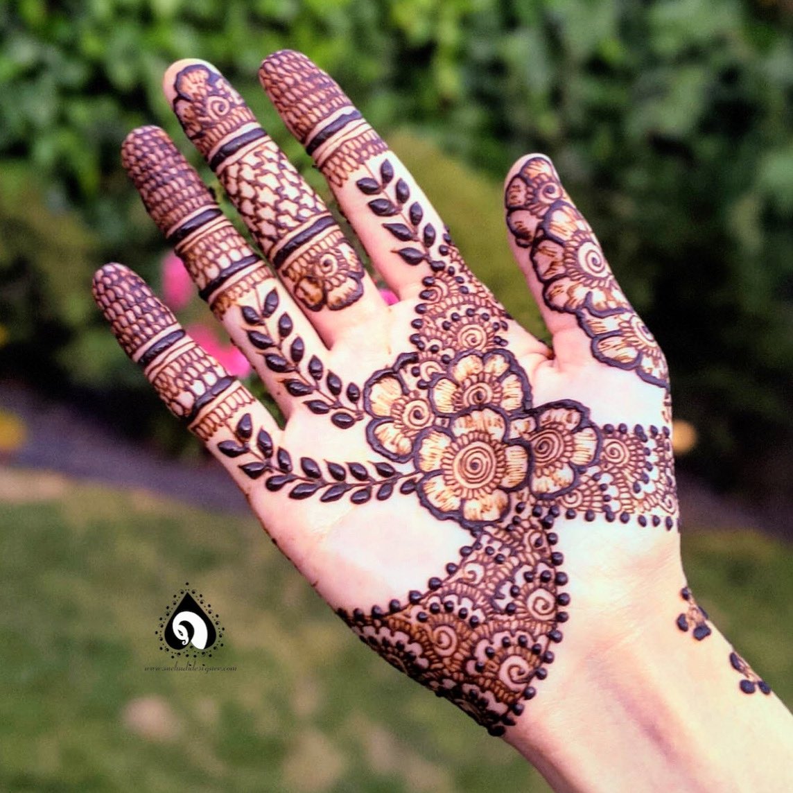mehndidesigner's tweet photo. #Collabonation #hennamarathon #hennaartistsaroundtheworldunite #indianwedding https://t.co/kpGyEt5E83