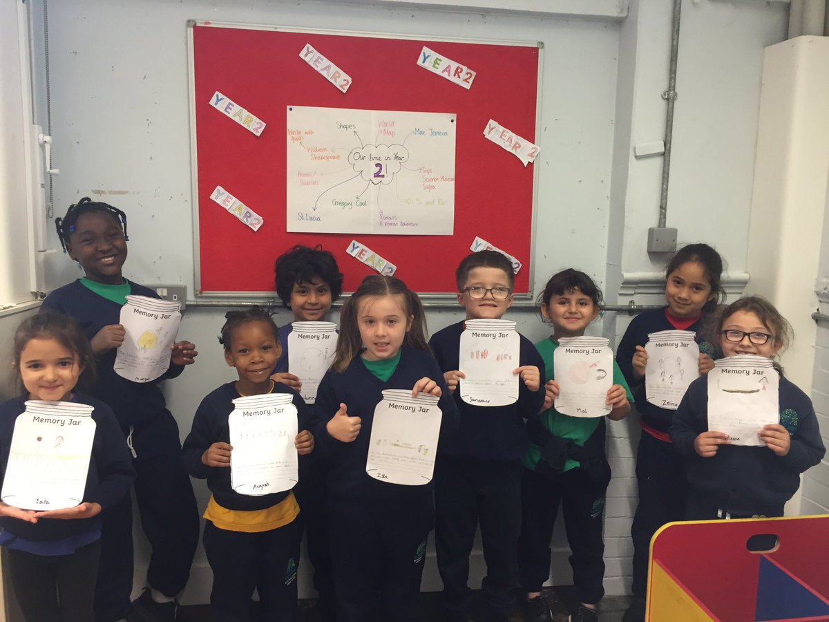 MBrookprimary's tweet photo. This week Year 2 Laurel reflected on their year by writing letters to their new teachers. They also applied their maths learning to practise giving directions using Beebots #RealMaths #Beebots #Reflection #LastWeekOfTerm #Year2 #MBrook https://t.co/wnx8HO8znR