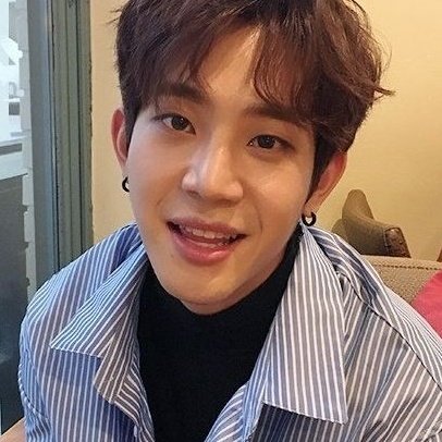 louvletters's tweet photo. 𝗯𝗲𝗲𝗽 𝗯𝗲𝗲𝗽! @leehajoon, you received a new message! 
⠀⠀⠀⠀⠀ ⠀ ⠀𝗱𝗼𝗷𝗼𝗼𝗻 loves you 𝘀𝗼 𝗺𝘂𝗰𝗵! ☀️ https://t.co/b9DLcKxlLn
