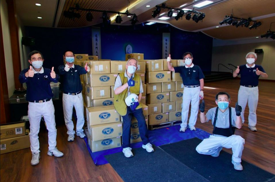 TzuChiUSA's tweet photo. This month, #TzuChiNorthwest received a shipment from #MasterChengYen in Taiwan 🇹🇼. It was 760 boxes of #JingSi instant rice 🍚 &amp; noodles 🍜  to keep hungry individuals and families fed through the pandemic! Learn all about where it went &amp; how to help: https://t.co/1WqL0J1T5Y https://t.co/vwQYtHzVn7