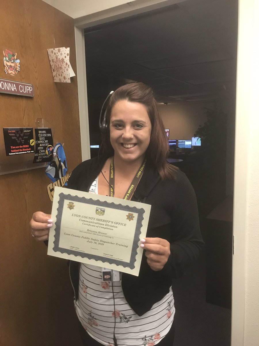 LCSODispatch's tweet image. LCSO Dispatcher Brianna has successfully completed 9 months of Public Safety Dispatch training.  Brianna has been a great addition to our team.  Please join us in congratulating her!!!!  Congratulations Brianna🎉🎊