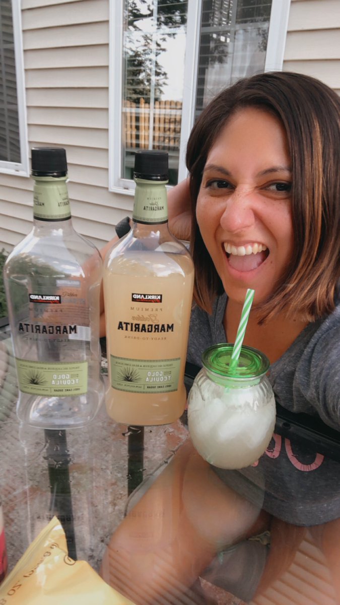 vanessa026's tweet photo. #Costco should make me their margarita spokes person! Best ever!
#drinks #maragaritas https://t.co/eMeyHMygIa
