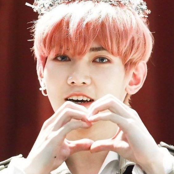 louvletters's tweet photo. 𝗯𝗲𝗲𝗽 𝗯𝗲𝗲𝗽! @yeotalent, you received a new message! 
⠀⠀⠀⠀⠀ ⠀ ⠀𝘆𝗲𝗼𝘀𝗮𝗻𝗴 loves you 𝘀𝗼 𝗺𝘂𝗰𝗵! ☀️ https://t.co/WlV758oBGZ