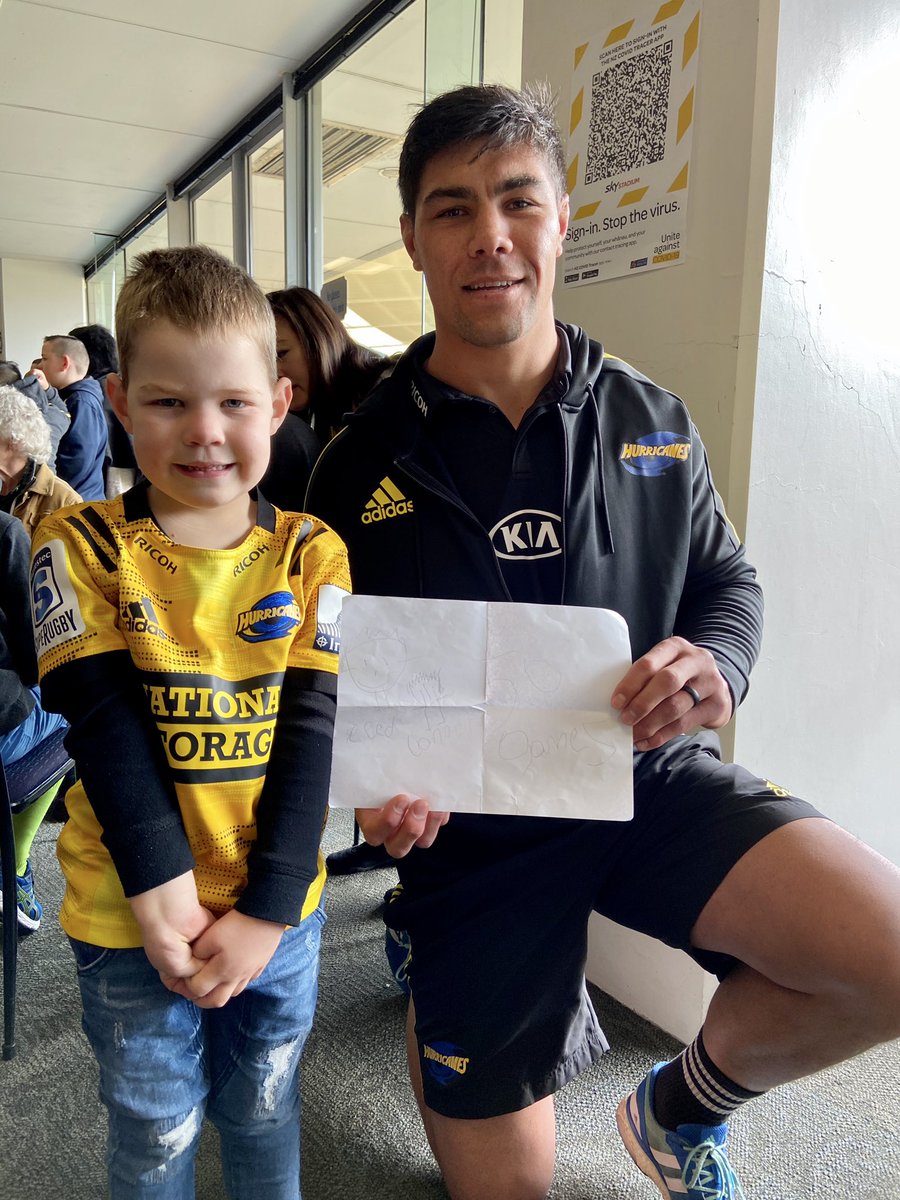 mazfletcher11's tweet photo. Thanks again for yet more amazing memories today @Hurricanesrugby https://t.co/1SIjkZPH0o