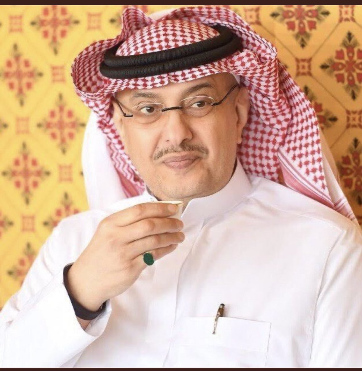 Hart8My's tweet photo. يا عساها تبطي سنينك 
#خالد_بن_فهد https://t.co/kkJQ3sTu7C
