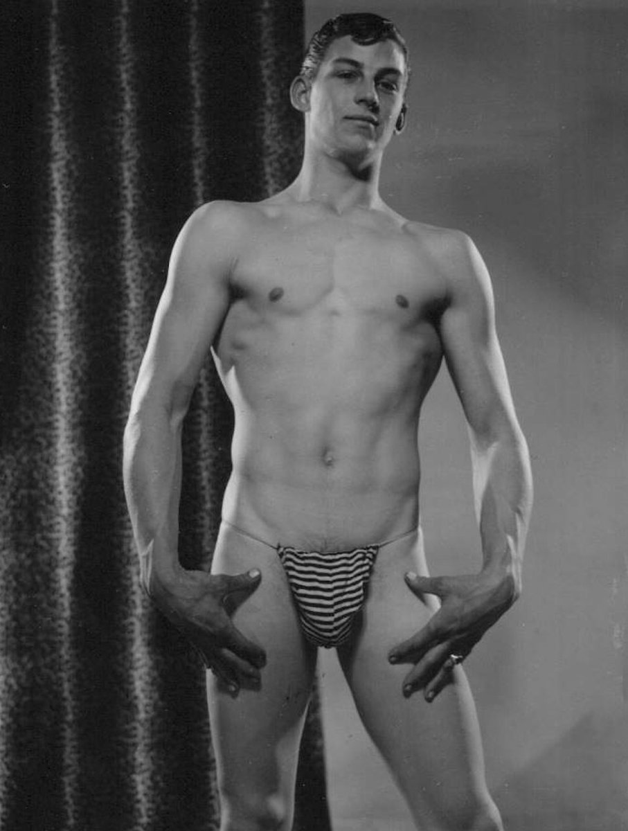 creatureblackl1's tweet photo. Rick Parker aka Rickie Parker [Photos by Athletic Model Guild, Acme Studio, and Pat Milo] Los Angeles, 1964 #rickparker #rickieparker #athleticmodelguild #acmestudio #patmilo #vintagemen https://t.co/a6LSItZueX