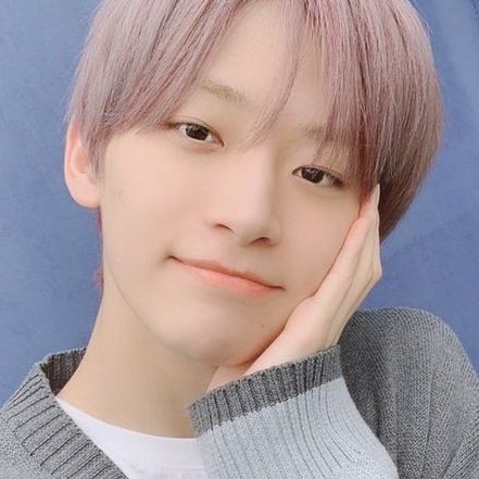 louvletters's tweet photo. 𝗯𝗲𝗲𝗽 𝗯𝗲𝗲𝗽! @mogulem, you received a new message! 
⠀⠀⠀⠀⠀ ⠀ ⠀𝗷𝘂𝗻𝗴𝗺𝗼 loves you 𝘀𝗼 𝗺𝘂𝗰𝗵! ☀️ https://t.co/6aHcppHb7n