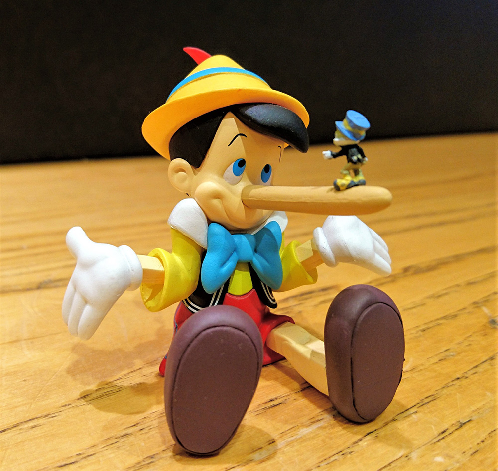 なぜ 長い ピノキオ の は 鼻