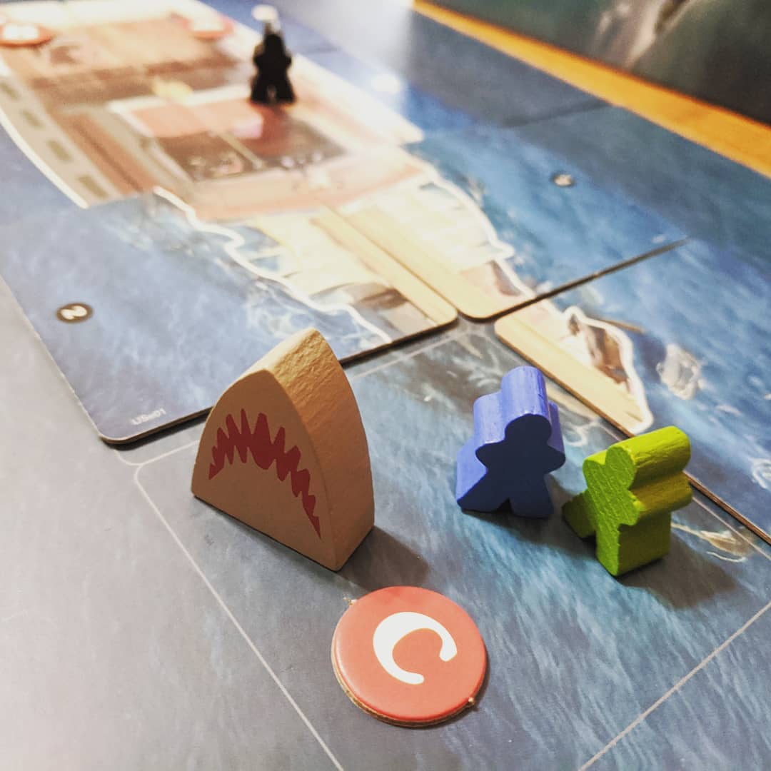 TableTanked's tweet image. Dunnnn dun! Love this movie &amp;amp; I loved this game. Played great as a 2P 1v1 game. Like the film, it has 2 acts. The 1st centered around the shark attacks &amp;amp; played as a hidden movement game. The second on the Orca w/the shark trying to eat the boat &amp;amp; the crew. #tabletop #boardgames