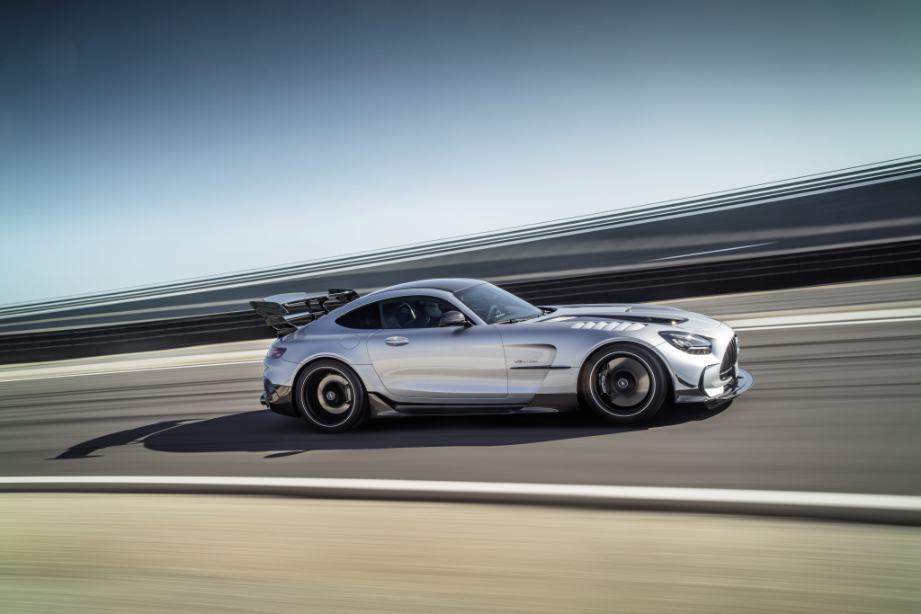 protoauto tweet picture