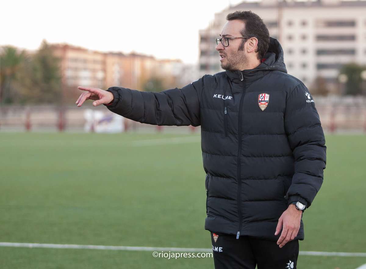 ffuertescoach's tweet photo. Mucha suerte @UDLogrones , @CanteraUDLog . La ciudad y comunidad se merece un equipo en el fútbol profesional. https://t.co/FemF2p7gjc
