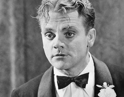 EPÍLOGO. Sería imposible imaginar las películas de gánsteres de los años treinta sin la inestimable labor de James Cagney. Él y sus personajes, todos distintos, pero todos con algo de él, convirtieron las películas de la Warner en clásicos del cine.