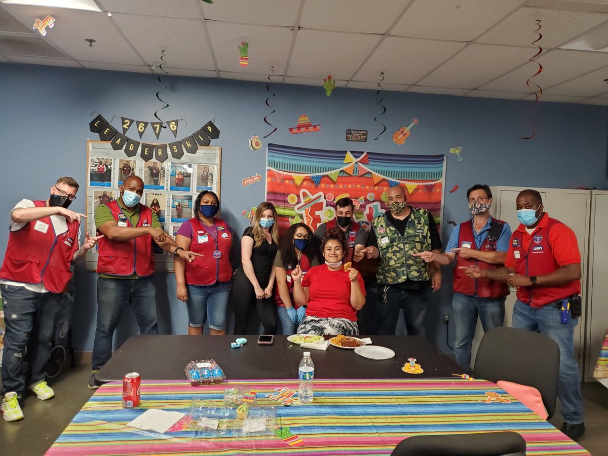 millslt1's tweet photo. Our Lowe’s Bayonne team celebration of working safe 186 days and counting !!! https://t.co/Fn0lohR8s3