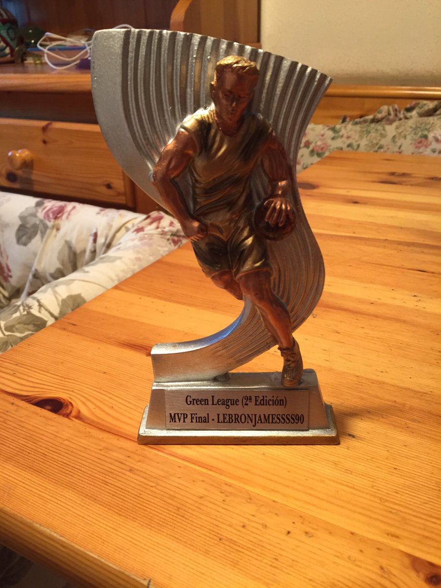 <a href="/GreenLeague2k/">Green League</a> @2kAthans <a href="/xarlyssgar/">Xarlyssgar</a> <a href="/xlucfer/">xlucfer 🦅</a> @Clowns2k <a href="/ticover2/">Óscar Sánchez</a> @xGetClxmp_EU Muchas gracias 🙏❤️