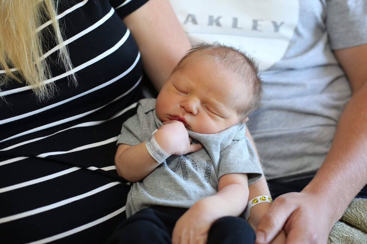 erikad101's tweet photo. Watson Dale
You are so loved, sweet boy. Thanking God for allowing us to be your parents. 💙@Toaster_10 https://t.co/5VVzTUj0cM
