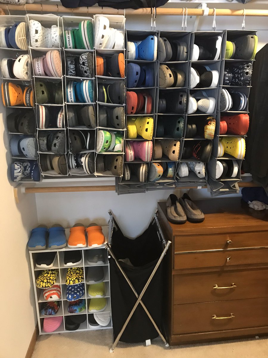 shoe rack crocs