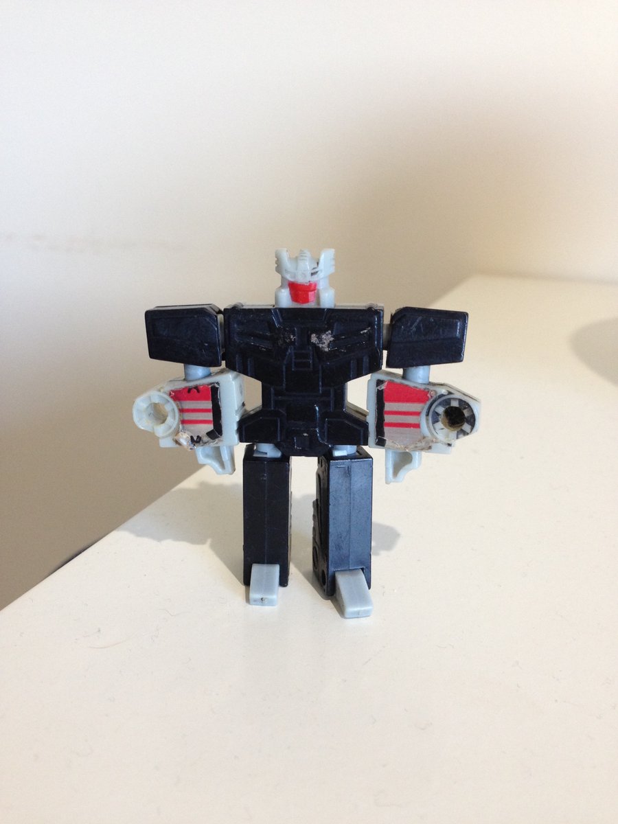 FJSoyer's tweet photo. Asked my 9yo son what he thought this old Transformer toy robot turned into... he said "a dishwasher". I feel old. https://t.co/DPqx2q5gGj
