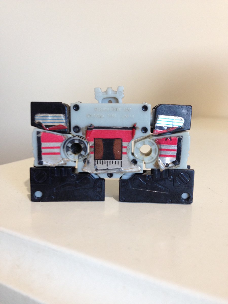 FJSoyer's tweet photo. Asked my 9yo son what he thought this old Transformer toy robot turned into... he said "a dishwasher". I feel old. https://t.co/DPqx2q5gGj