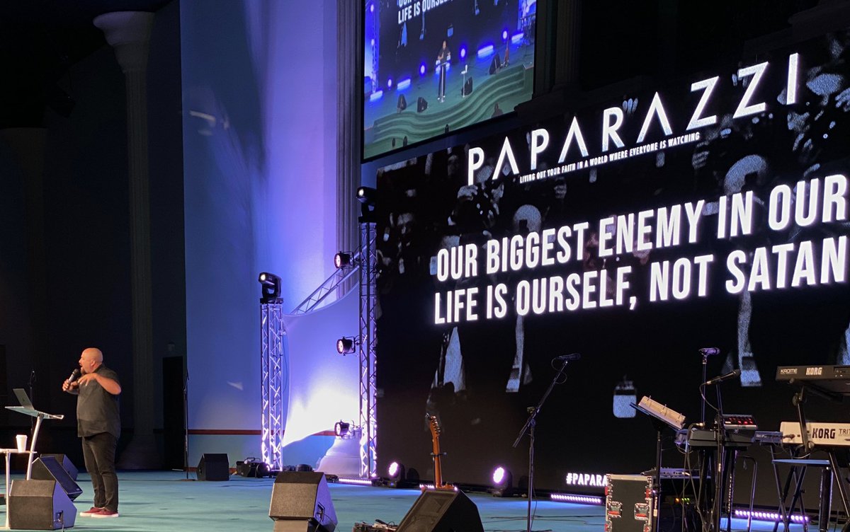 livingwaysa's tweet photo. Great night at #theLC!
Whether in the building or online, faith is surging! First time guests are joining us, powerful worship, loving the series, “Paparazzi” and baptizing people in water!
#Livingway #Halftime #MDWK #Paparazzi #OwnTheVision #Live #Love #Lead https://t.co/GbwKiTRj21