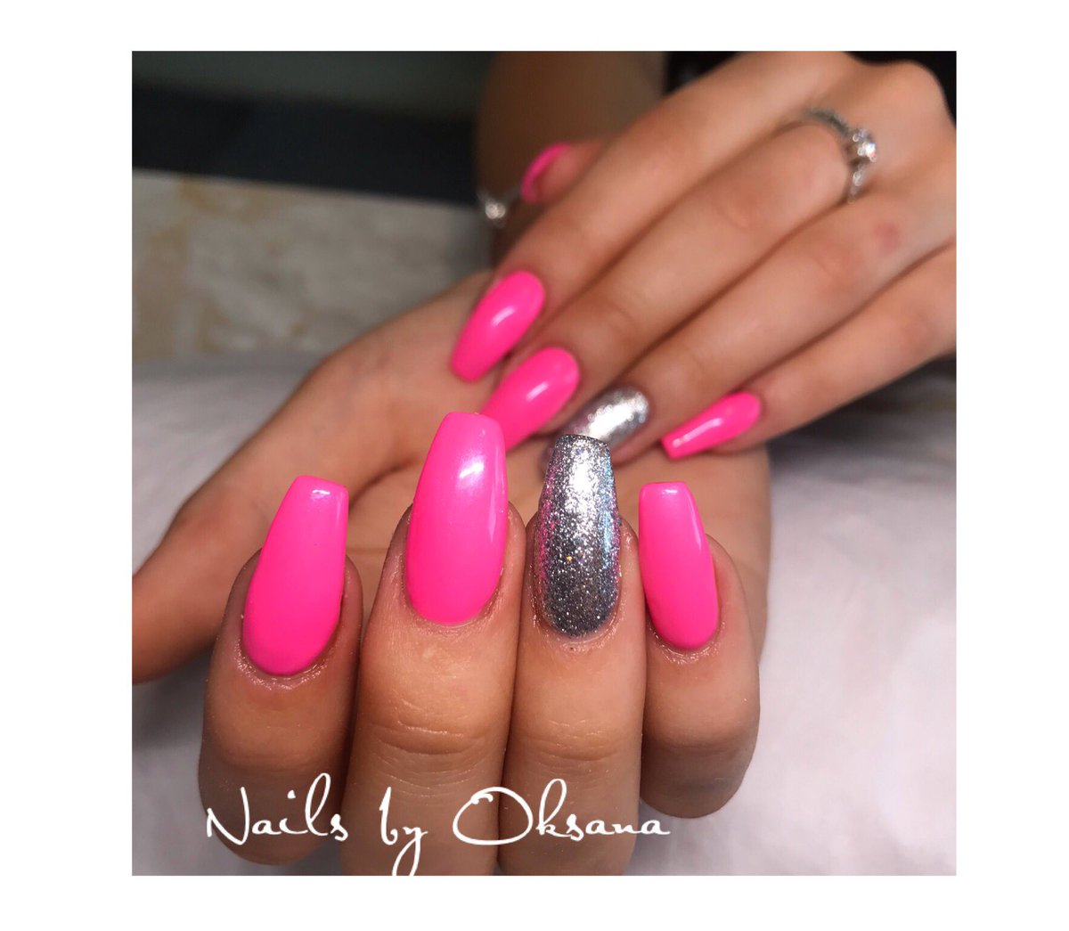 Oksana Sim (@oksanasim4) on Twitter photo 