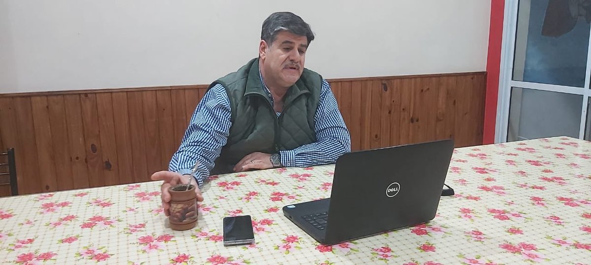 MarioAbedok's tweet photo. En teleconferencia, organizado por @PrismaMov para hablar sobre #MendozaActiva, un plan importante para llegar con ayuda, incentivos y empleo a mendocinos y mendocinas, y dinamizar los sectores productivos. https://t.co/zoNthiY0uD