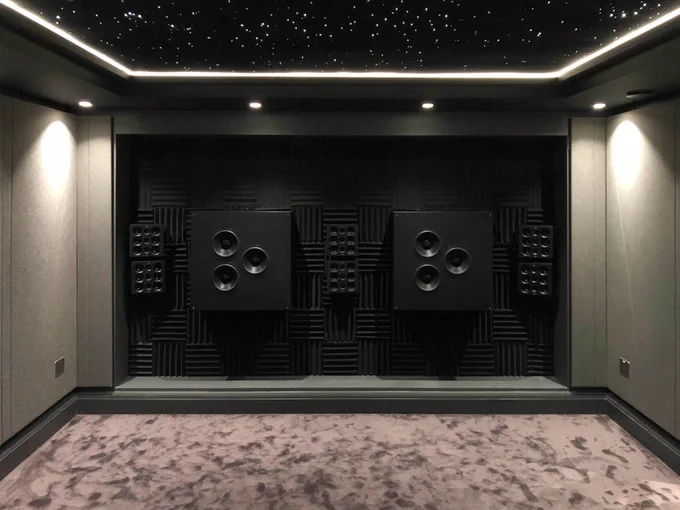 Image from Evolve Audio Visual (@EvolveAVLtd)