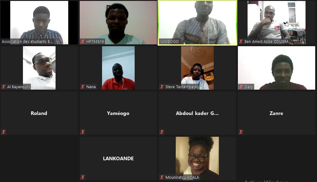 AEBT4's tweet photo. Le 12 Juillet 2020, sous l'impulsion de L'AEBT, une rencontre a été tenue sur ZOOM entre des délégations venues de part et d'autre des Associations des Étudiants Burkinabè au Maroc, celle de la Tunisie et bien entendu L'AEBT.
#aebt
#Burkina https://t.co/PgwT03drg5