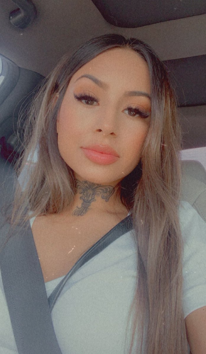jayydolly1's tweet photo. Come &amp; thug w me 😚 https://t.co/tvdgXReTos